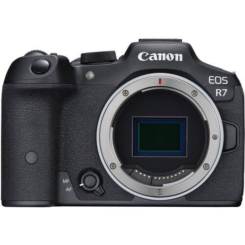 מצלמת MIRRORLESS דגם CANON R7