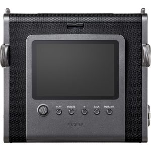 מצלמת פולורויד INSTAX EVO WIDE עם מסך 3.5 אינץ מצלמת פולורויד INSTAX EVO WIDE עם מסך 3.5 אינץ