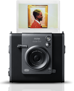 מצלמת פולורויד INSTAX EVO WIDE מצלמת פולורויד INSTAX EVO WIDE