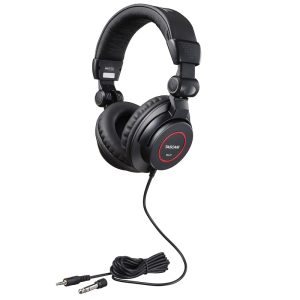 אוזניות סטודיו TASCAM TH-11 עם כבל 3 מ' אוזניות סטודיו TASCAM TH-11 עם כבל 3 מ'