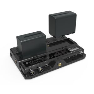 מסך מוניטור LILLIPUT H7 פועל עם 2 סוללות SONY