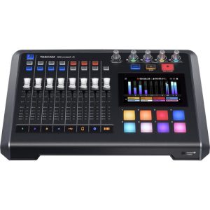 מיקסר מקליט לפודקאסט TASCAM Mixcast 4