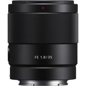 עדשה Sony FE 35mm f/1.8