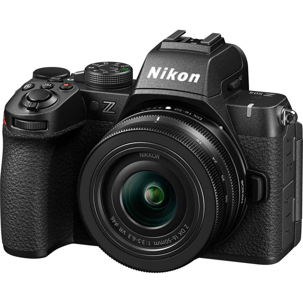 מצלמת ניקון Z50 II עם עדשה 16-50mm